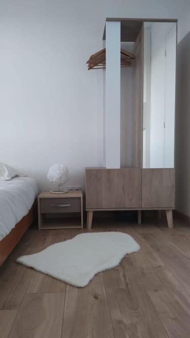Charmant T1Bis Renove Avec Gout Rodez Bagian luar foto