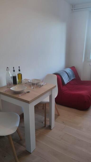 Charmant T1Bis Renove Avec Gout Rodez Bagian luar foto